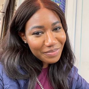 Meet your Posher, Linda